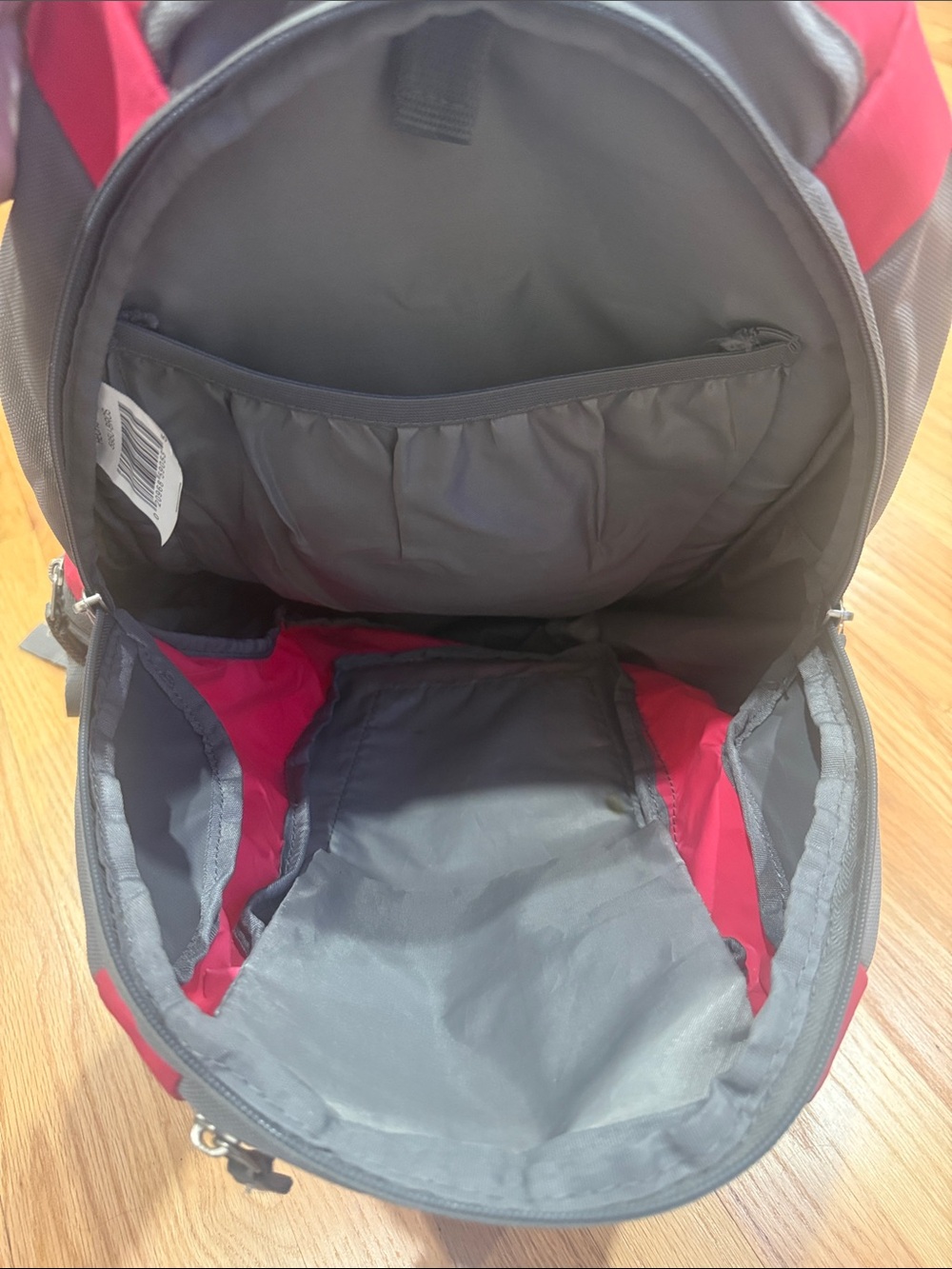 Backpack - Picture 9 of 10